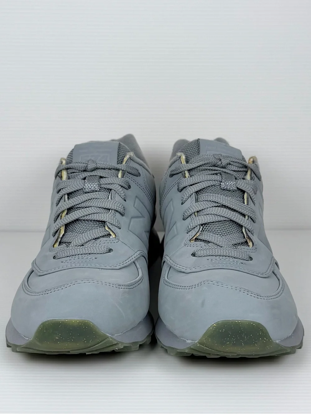 New Balance 574 WL574MTA Gray Gold Metallic Sneakers Women’s 9